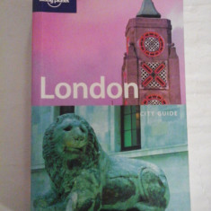 LONDON CITY GUIDE (Lonely Planet) - M. Hughes; S. Johnstone; T. Masters