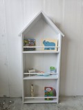 Raft Montessori | Biblioteca tip casuta