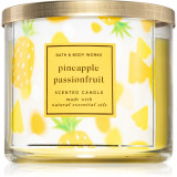 Bath &amp; Body Works Pineapple Passionfruit lum&acirc;nare parfumată 411 g