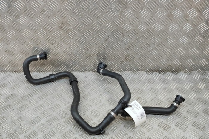 Furtun de lichid de răcire MERCEDES-BENZ E W213 2022 OEM: A2135013703 22452533
