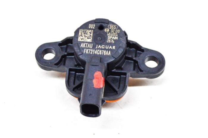 Senzor de impact dreapta față JAGUAR I-PACE X590 2019 OEM: FK72-14C676-AA | 13928520