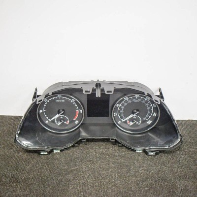 Ceas de bord SKODA SUPERB III Estate 3V5 2016 OEM: A2C53427456,A2C90194601,A2C90194801,3V0920941 | 10656677 foto