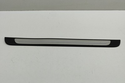 Ornament prag st&amp;acirc;nga față AUDI Q4 SUV F4B 2024 OEM: 8V4853491M | 32043085 foto