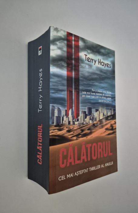 Terry Hayes Calatorul