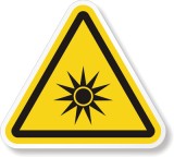 Eticheta pentru radiatii optice