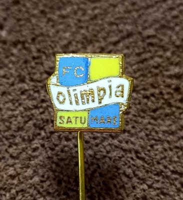 Insigna fotbal - FC &amp;quot;OLIMPIA&amp;quot; SATU MARE (varianta 2) foto