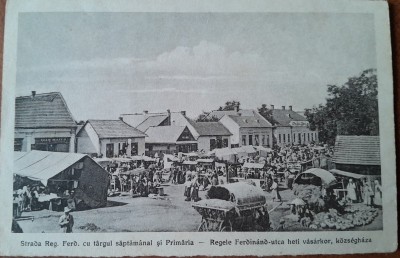 Carte postala, Ocna Mures, strada Regele Ferdinand cu targul saptamanal si Primaria, 1920 foto
