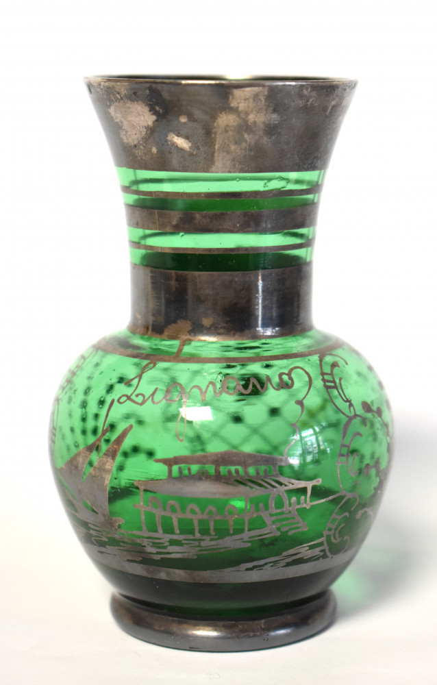 Vaza din sticla verde smarald innobilata cu argint - Lignano Murano |  Okazii.ro