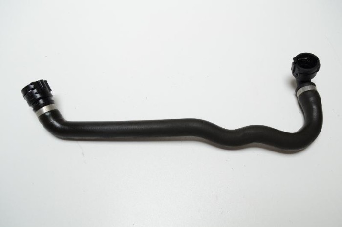 Furtun radiator răcire st&acirc;nga BMW 1 Coupe E82 2010 OEM: 17127796871 3293844