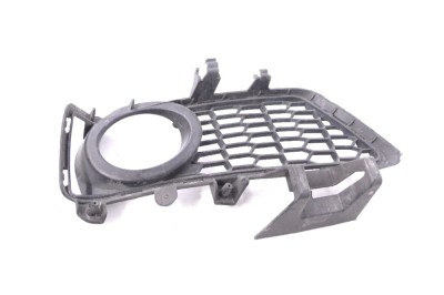 Grila dreapta față BMW 3 F30, F80 2016 OEM: 8062632 11544935 foto