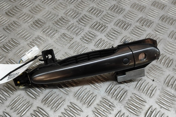 M&acirc;ner exterior ușă dreapta față MAZDA MX-5 IV ND 2020 OEM: D09W5841XC2M | 30450130