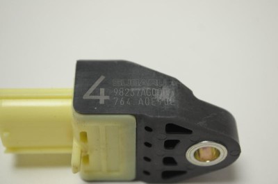 Senzor de impact st&amp;acirc;nga spate SUBARU FORESTER SH_ 2008 OEM: 98237AG000 3109286 foto