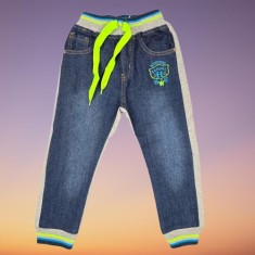 Pantaloni de trening foto