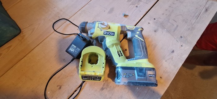 Rotopercutor Ryobi