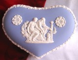 CASETA BOMBONIERA PORTELAN ENGLEZESC WEDGWOOD BLUE JASPERWARE 13.5 CM