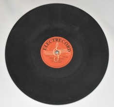 Ioana Radu - Bulgăraș de ghiața (gheața) rece / Traian Uilecan - &Icirc;nv&acirc;rtita din Hunedoara - disc ebonita patefon/gramofon Electrecord