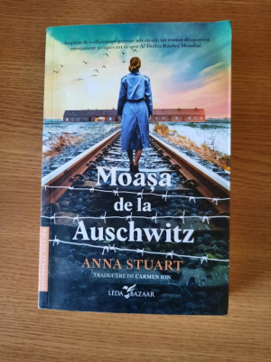 MOASA DE LA AUSCHWITZ &amp;ndash; ANNA STUART (2023) foto