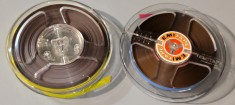 2 ROLE CU BANDA PT MAGNETOFON&nbsp;&nbsp; DIAMETRUIL ROLA 9.5 CM .
