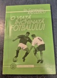 O viață &icirc;nchinată fotbalului Constantin Rădulescu, ed. Sarmis, cu autograf - Carte sport, 110 pag.