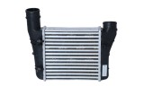 NRF 30148A Intercooler, compresor