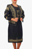 Cumpara ieftin Costum Traditional - Vesta Rochie Brau cu model traditional