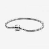 Pandora Moments 590728-16
