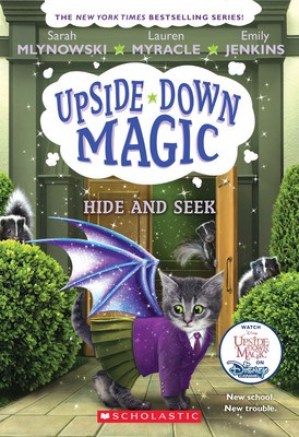 Hide and Seek (Upside-Down Magic #7), Volume 7 foto