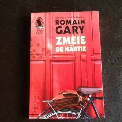 Zmeie de hartie - Romain Gary foto