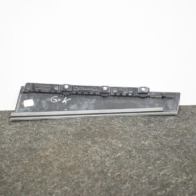 Ornament vertical ușă st&amp;acirc;nga spate AUDI A4 Avant 8W5, B9 2017 OEM: 8W0839901 3476270 foto
