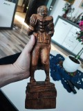 Sculptura vintage cititorul