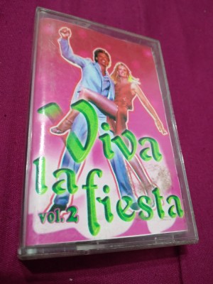 CASETA AUDIO VIVA LA FIESTA VOL 2 ORIGINALA foto