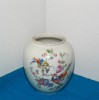 Vaza portelan bavarez, ART DECO 1945 - 1949 decorata cu motive florale si păsări, gold rim - marcata IMPORT BAVARIA Schirnding U.S.Zone, Vaze