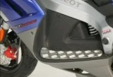 Set ornamente aluminiu podea originale (stanga+dreapta) Peugeot Jet Force 50-125cc