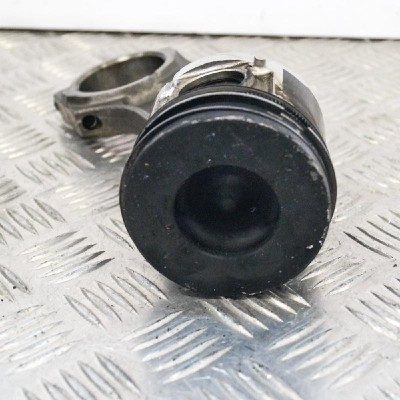 Piston MAZDA 6 Hatchback GH 2008 OEM: 5C9N12/31K 2027824 foto