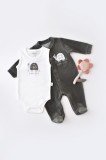 Set Broscuta cu salopeta si body din 80%bumbac organic si 20% poliester - Antracit, BabyCosy (Marime: 3-6 Luni)