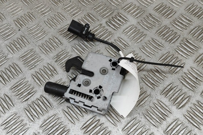 &Icirc;ncuietoare capota AUDI Q4 Sportback F4N 2024 OEM: 89A823509A 30343940