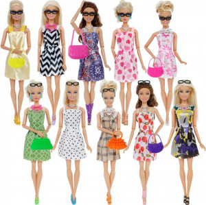 HAINE imbracaminte ROCHII rochita PANTOFI papusi ACCESORII pentru PAPUSA  Barbie | Okazii.ro
