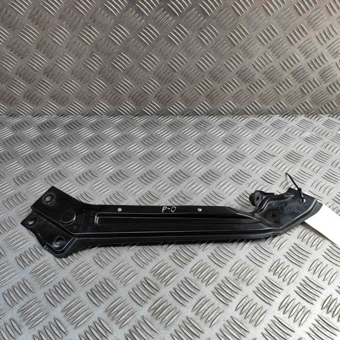 Suport far dreapta SKODA KAROQ NU7 2024 OEM: 57A806930A 31846445