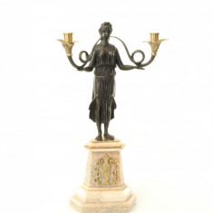 Candelabru din bronz pe un soclu din marmura CL-142