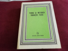 TEORIA SI METODICA EDUCATIEI FIZICE 1980 foto