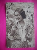 HOPCT 12164 ANUL 1931 -FELICITARE VECHE -FEMEI FRUMOASE -FRANTA -EUROPA - -ROMANTICA- -CIRCULATA