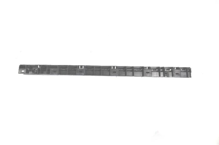 Suport prag lateral dreapta față BMW 5 Touring F11 2016 OEM: 7184778 10002849