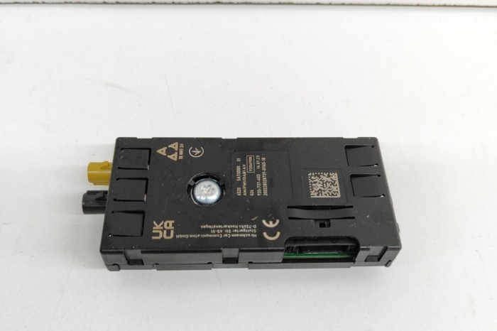 Amplificator de antena BMW i4 G26 2023 OEM: 5A73DB0 23821812