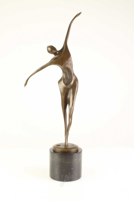 Barbat dansand-statueta moderna din bronz pe un soclu din marmura FA-76