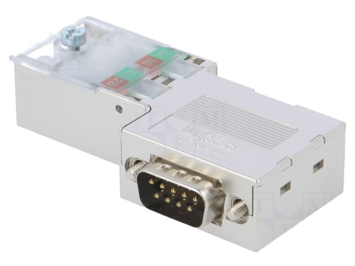 Conector D-Sub 9 pini 90&deg; terminal șurub