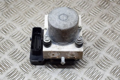 Pompa ABS TESLA MODEL 3 2019 OEM: 1044745-00-B,1103541-00-A 14890658 foto