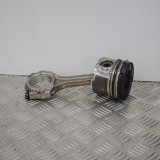 Piston TOYOTA AURIS _E15_ 2009 OEM: 13101-0R0318JB-08210 2720327