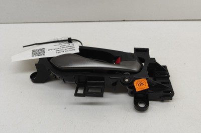 M&amp;acirc;ner de deschidere interior dreapta față HONDA CIVIC X Hatchback FC_, FK 2018 OEM: 72120-TGG-A01ZA 27303376 foto