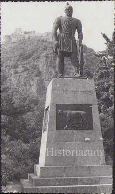 HST P2/196 Poză statuia lui Decebal și cetatea Deva perioada comunistă foto