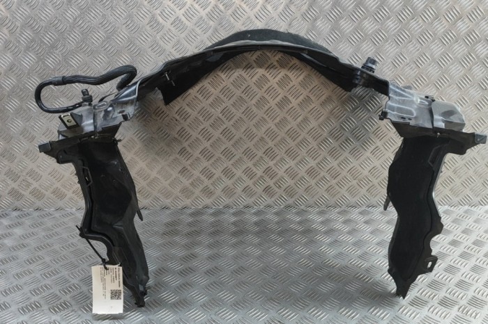 Protecție termică MERCEDES-BENZ GLE W167 2023 OEM: A1676204501,A1676209902,A1676200003 | 32058877